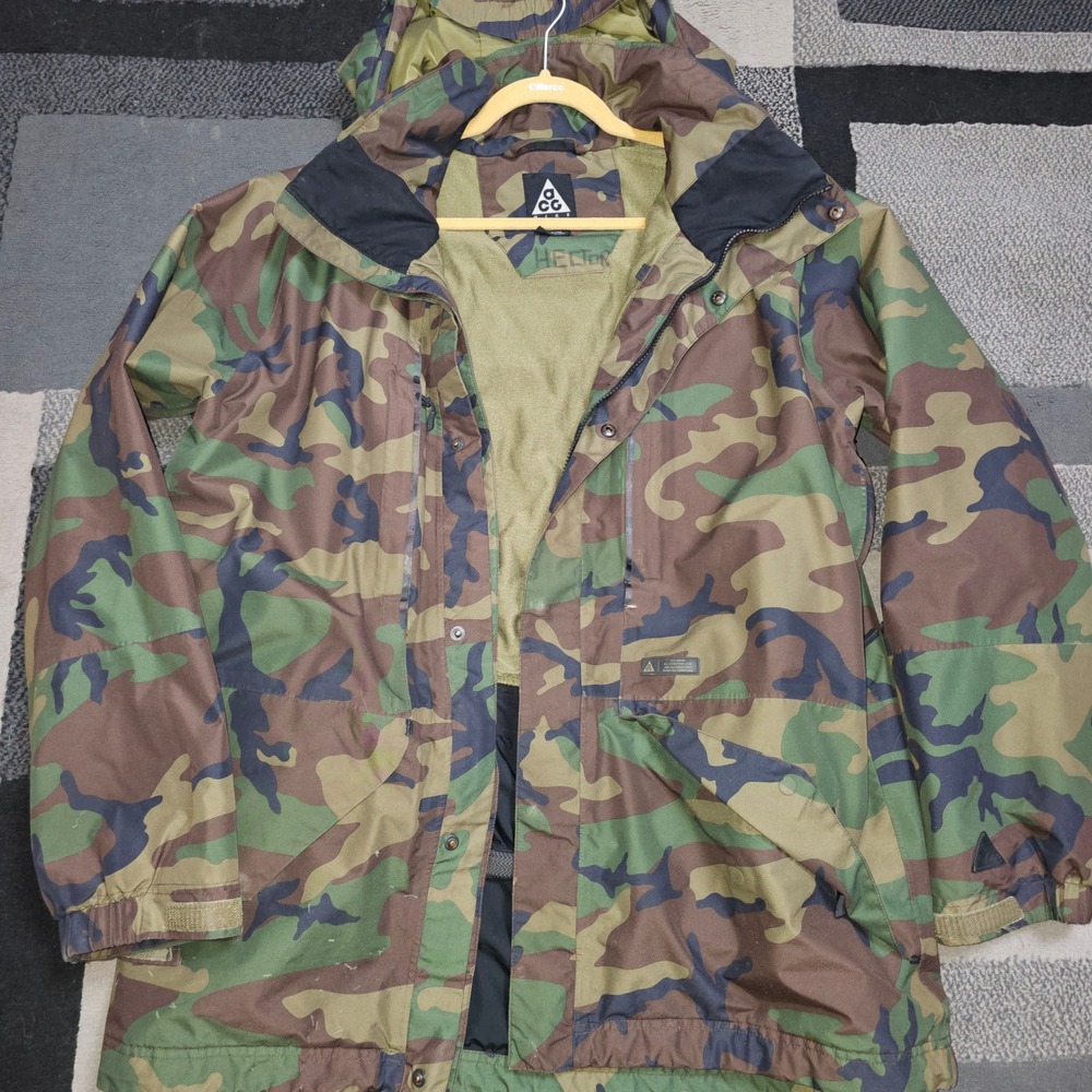 Rare ACG Gore-Tex Jacket Mens XL Camo 378660-234 Good.